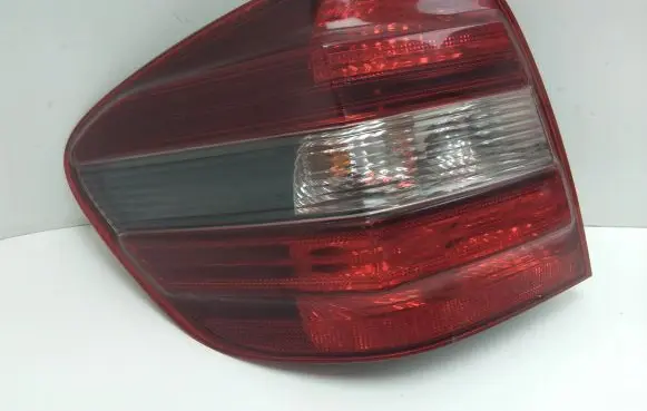 Mercedes-Benz ML W164 Rear/tail lights 404121L 404181L