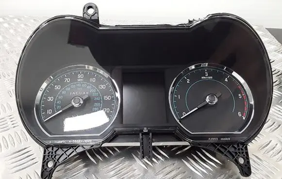 Jaguar XF X250 Speedometer (instrument cluster) BW8310849JE