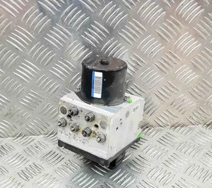 Volkswagen PASSAT B6 ABS Pump 16431501C 16431601