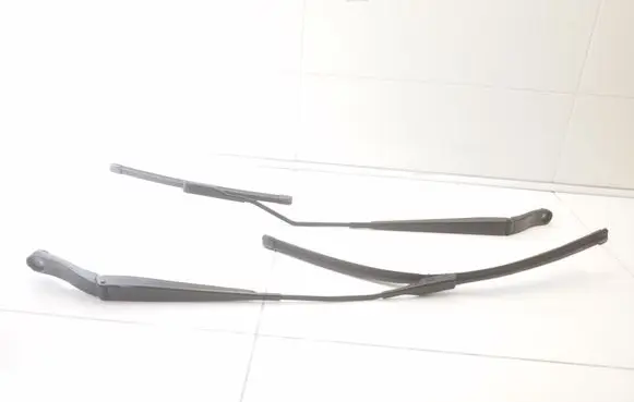 MG ZS Windshield/front glass wiper blade 10322679 10322678