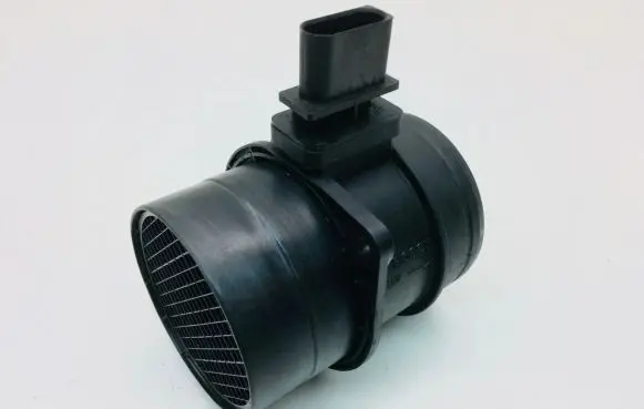 Volkswagen Beetle A5 Mass air flow meter 03G906461C 0281002735