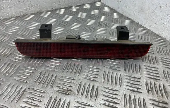 Suzuki Grand Vitara I Third/center stoplight 3581065D0