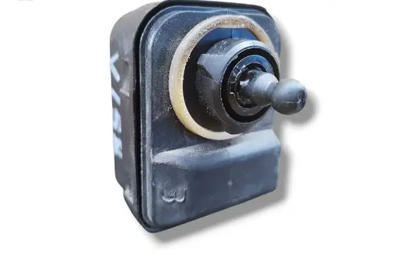 Headlight level adjustment motor