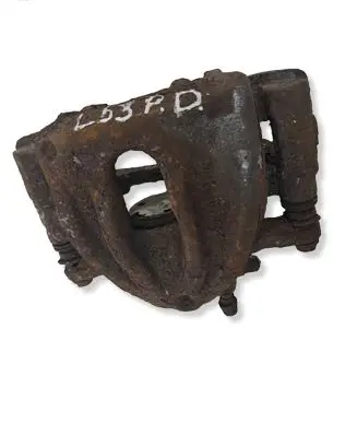 Toyota Avensis T250 Front brake caliper 
