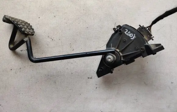 Fiat Ducato Accelerator throttle pedal 1337493080 6PV00824501 09315