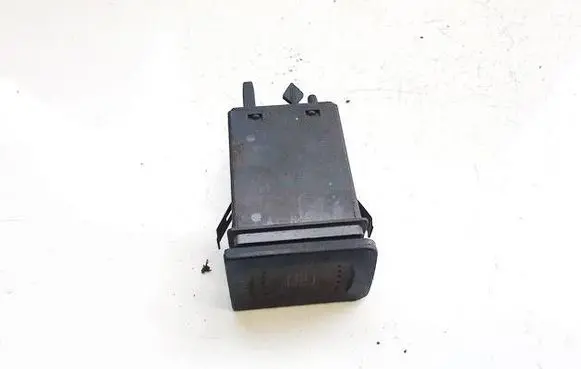Volkswagen Bora Hazard light switch 1j0953235a 1j0953235b