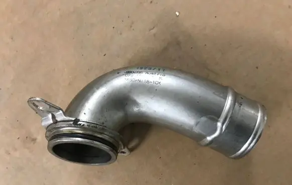 Audi A8 S8 D4 4H Air intake hose/pipe 079129572N