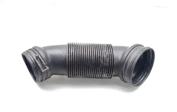 Volkswagen PASSAT B6 Air intake hose/pipe 1K0129684L VCD446149