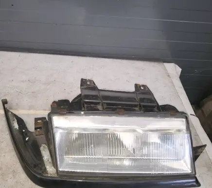 SsangYong Musso Headlight/headlamp 1010591