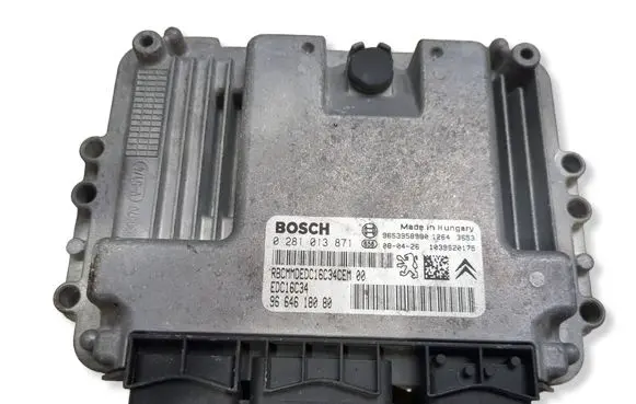 Citroen C4 II Engine control unit/module 9653958980 9664618080 0281013871