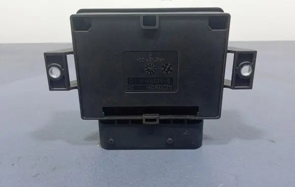 BMW 5 F10 F11 Other control units/modules 6858017