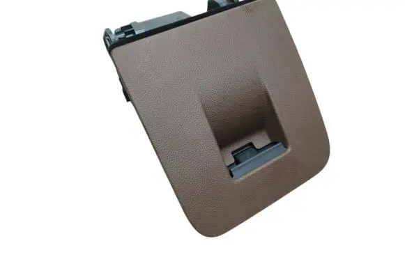Alfa Romeo Stelvio Glove box T0522872 7747 1744304X