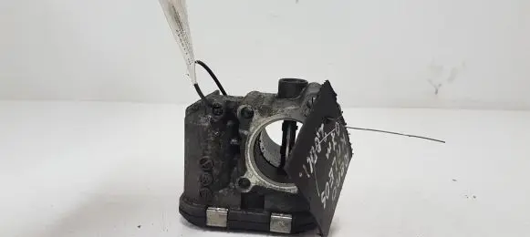 Renault Koleos I Throttle valve 8200330812 0281002681 8200330810