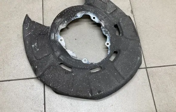 BMW X5 E70 Rear brake disc plate dust cover 