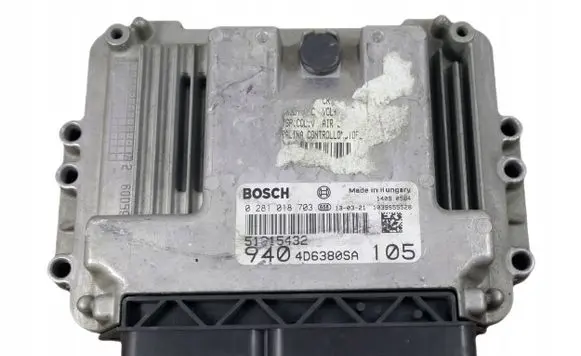 Alfa Romeo Giulietta Engine control unit/module 51915432
