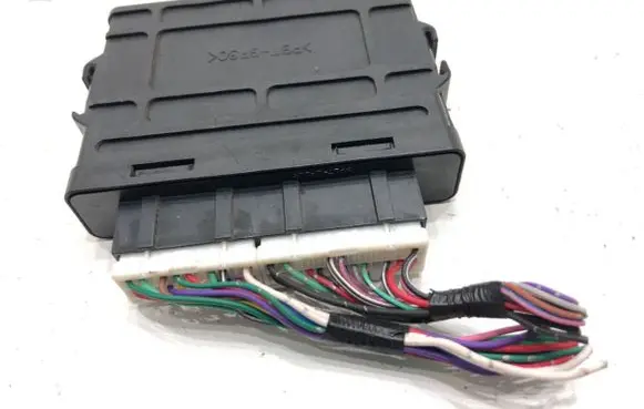 Mitsubishi Outlander Gearbox control unit/module 8631B575