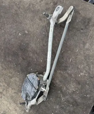Volvo V40 Front wiper linkage and motor 3397021692 31378574