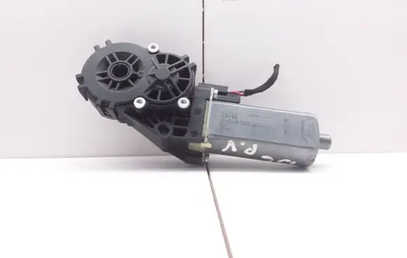 Volkswagen PASSAT B6 Seat control module 0390203224 821418064