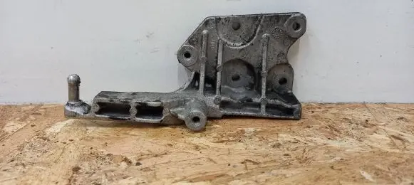 Mercedes-Benz C W205 Other engine bay part A6510940727
