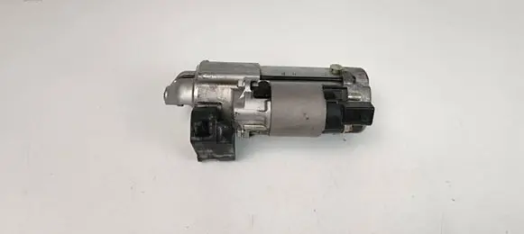 BMW 3 G20 G21 Starter motor 8687064