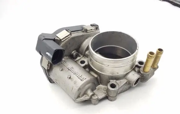 Volkswagen Jetta VI Throttle valve 06G133062J A2C53405184