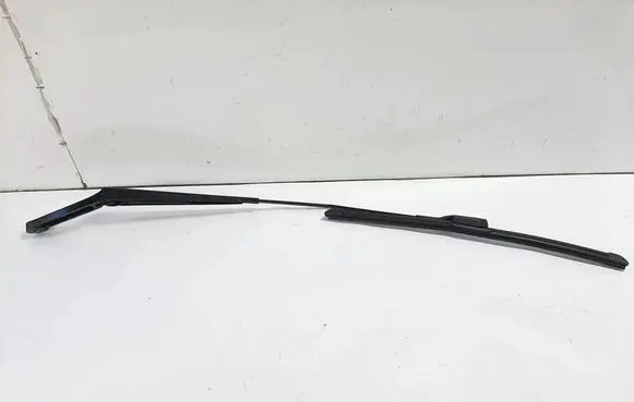 Windshield/front glass wiper blade
