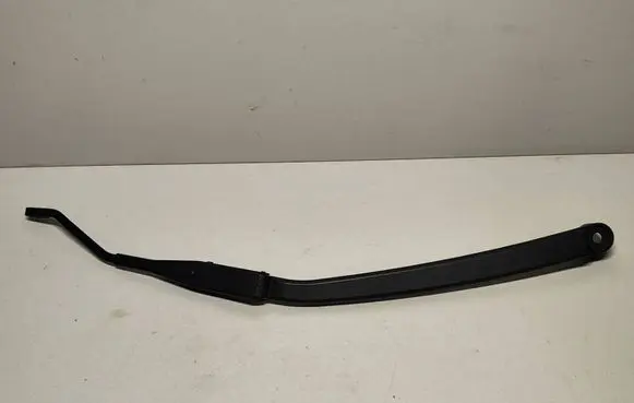 Lexus ES 250 - 300 - 330 Front wiper blade arm