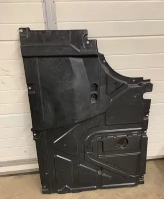 Mercedes-Benz Sprinter W907 W910 Engine splash shield/under tray A9075200100 A9075200900
