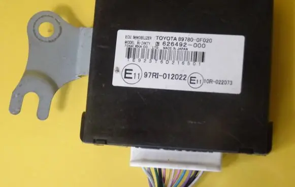 Toyota Corolla Verso AR10 Immobilizer control unit/module 626492-000 89780-0F020