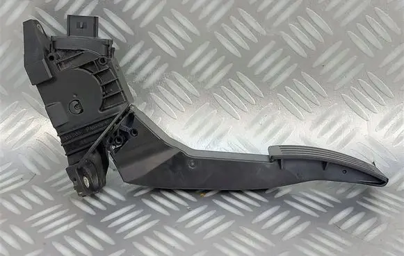 Ford Kuga III Accelerator throttle pedal LX619F836AA