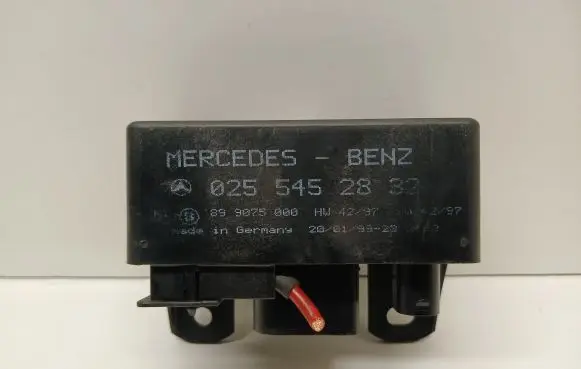 Mercedes-Benz A W168 Glow plug pre-heat relay 0255452832