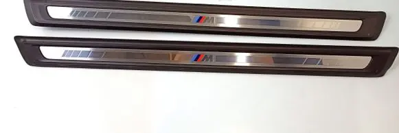 BMW 4 G22 G23 G24 G26 Front sill trim cover 51478077317 8077317