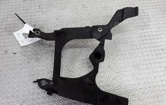 Renault Kangoo I Timing belt guard (cover) 8200102676