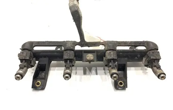 Fuel main line pipe