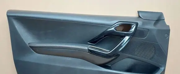 Peugeot 208 Front door card panel trim 96763540ZD