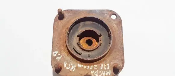 Mazda 626 Coil spring mount 