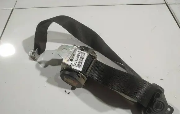 Opel Zafira B Rear seatbelt 602592300B