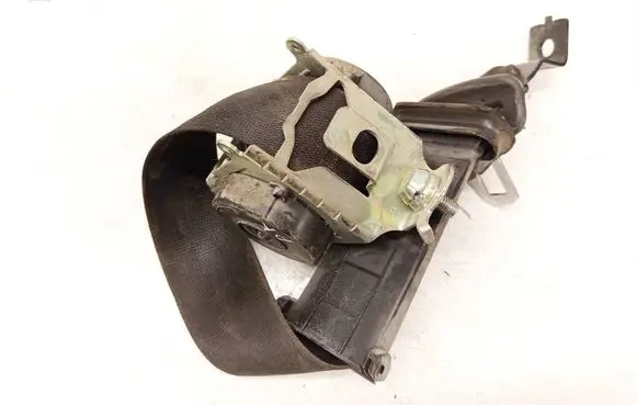 Opel Astra H Front seatbelt 560834901D