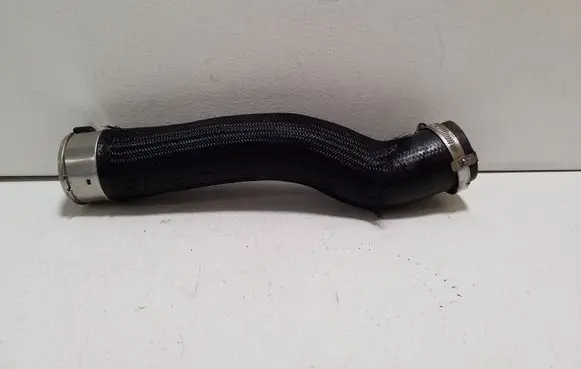 Intercooler hose/pipe