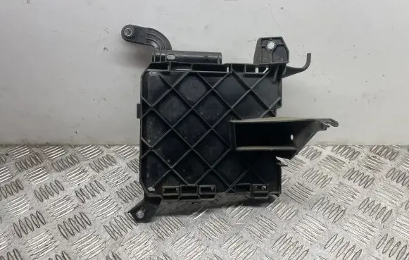 Audi A4 S4 B9 Engine control unit holder 8W0907647A