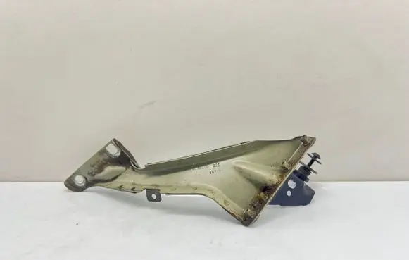 Audi A6 S6 C7 4G Fender mounting bracket 4G0805816