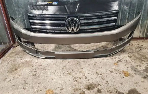 Volkswagen Multivan T6 Front bumper 7E5807221D