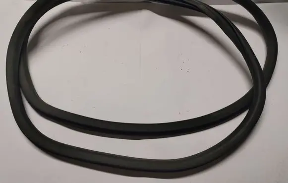 Volkswagen Golf VI Rubber seal front door (on door) 5K4867911