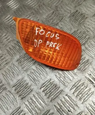 Front indicator light