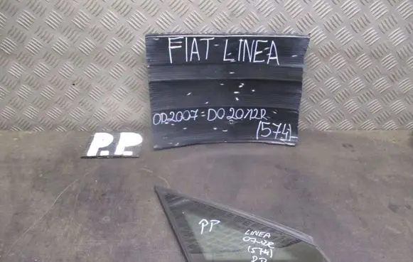 Fiat Linea Front triangle window/glass 