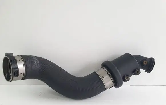 Mercedes-Benz E W212 Intercooler hose/pipe A2045281682 A6511400087