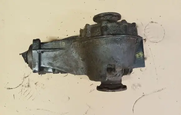 Audi A8 S8 D2 4D Rear differential DNV DNV04039 PRA29