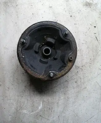 BMW X5 E53 Coil spring mount 31331096311