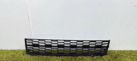 Skoda Superb B8 (3V) Front bumper lower grill 3v0853677