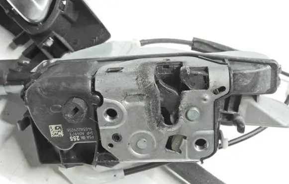 Citroen DS3 Front door lock PSA006255 1403A229216 A04973